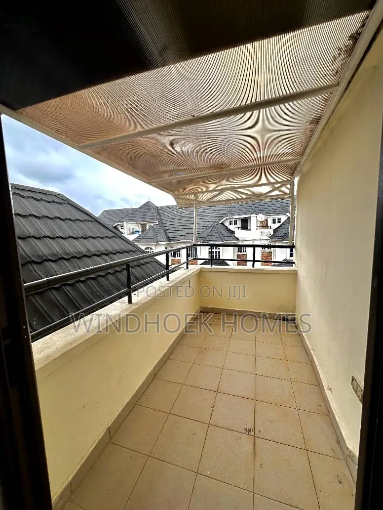 4bdrm Duplex in Apo Resettlement for rent in Apo Resettlement