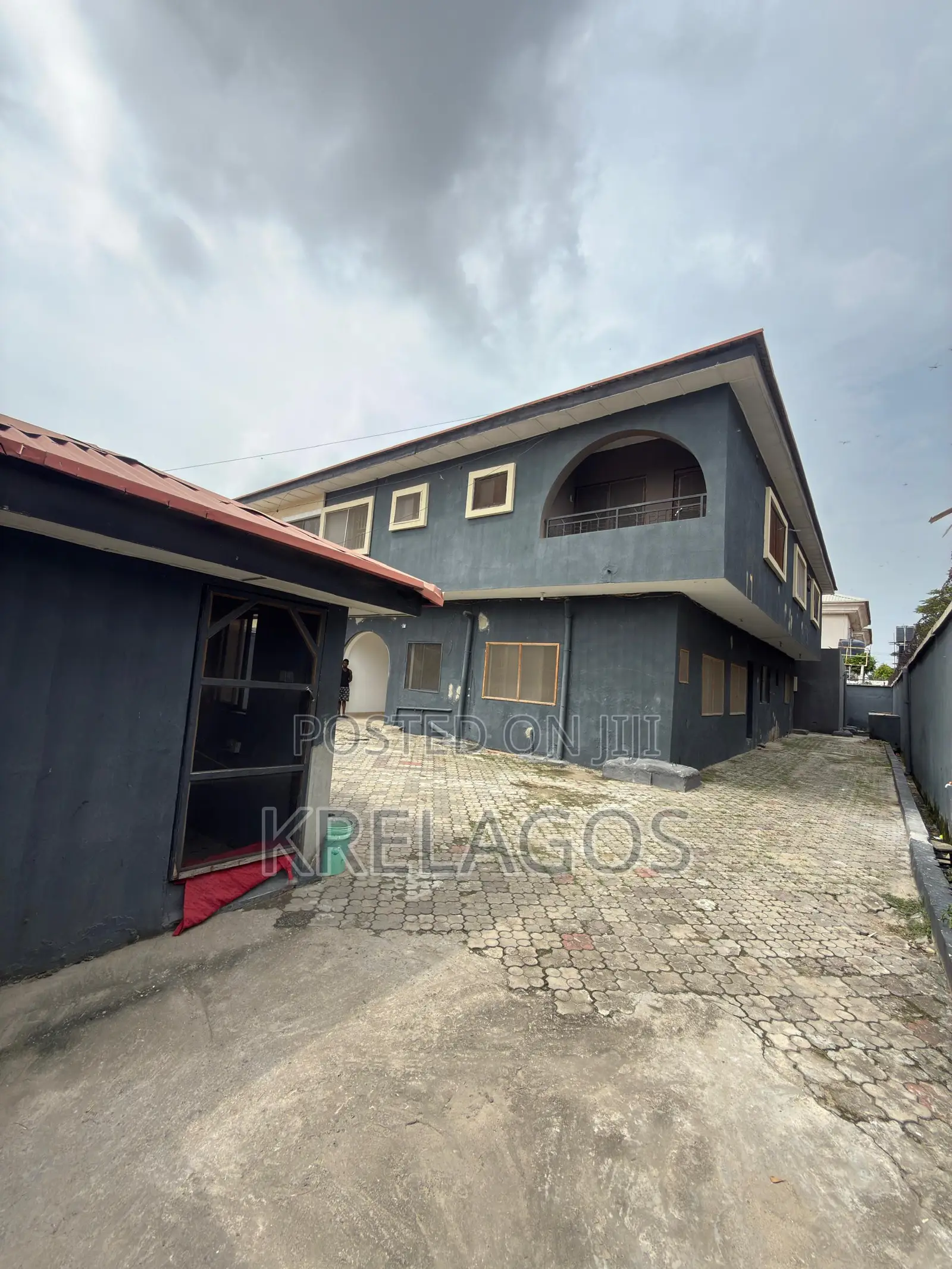 5bdrm Duplex in Lekki Phase 1 for rent in Lekki Phase 1