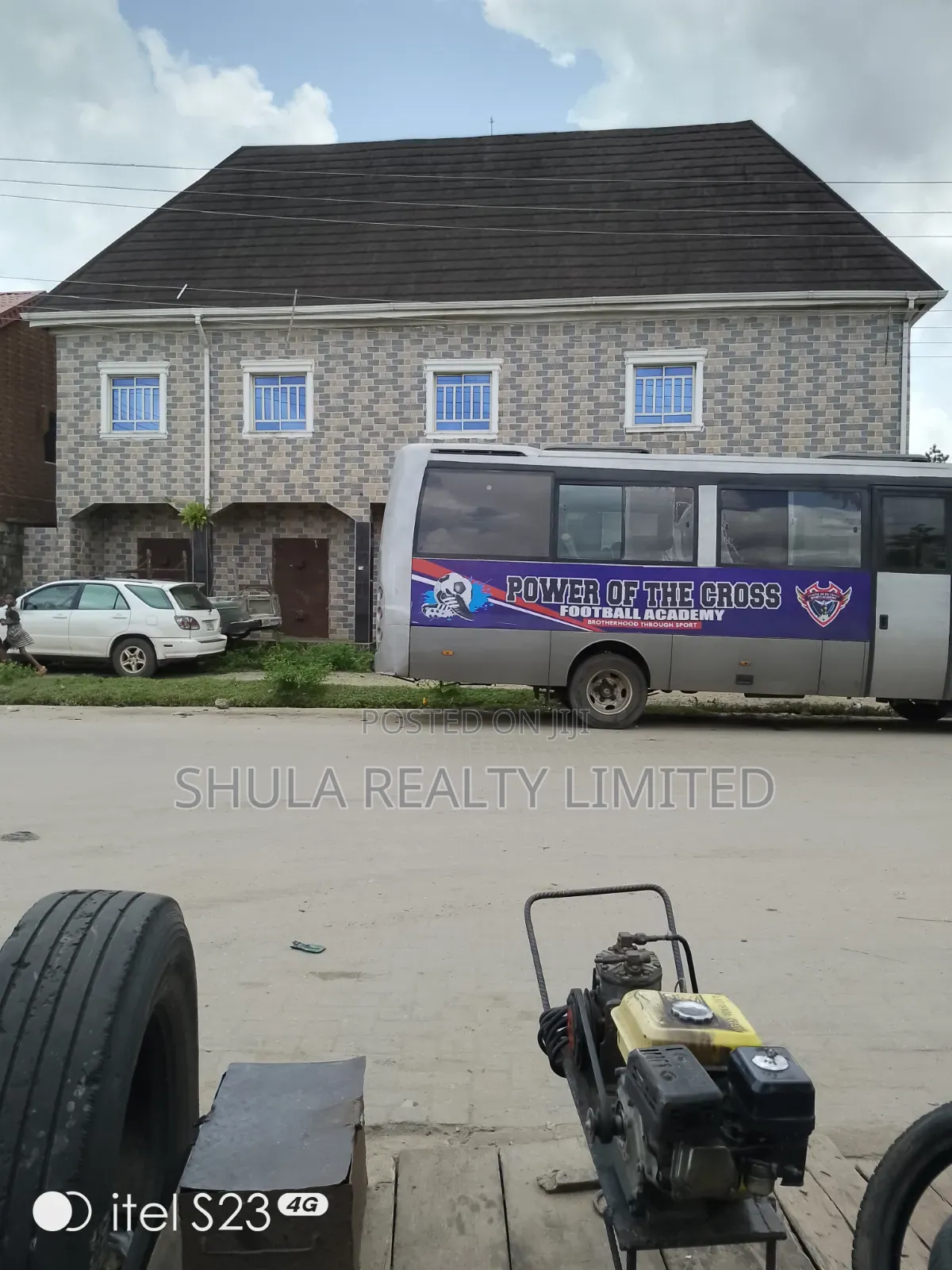 House for Sale in Ajangbadi