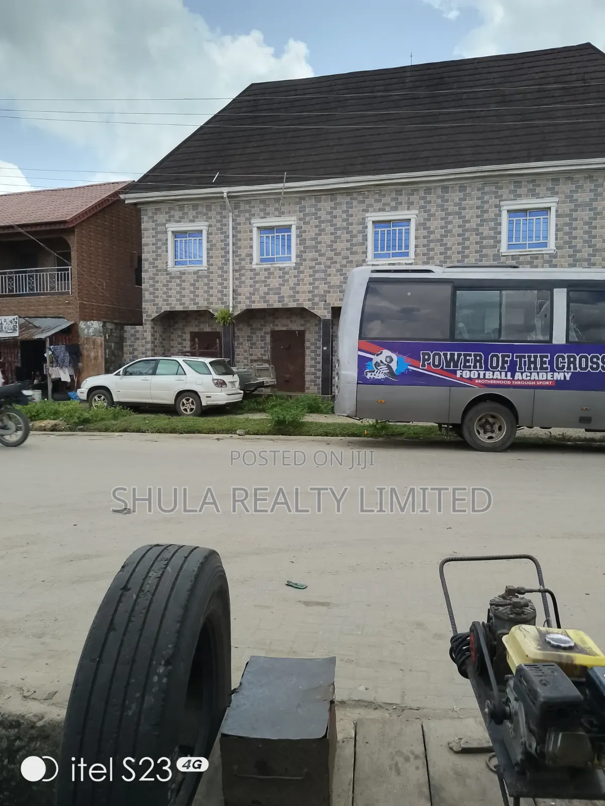 House for Sale in Ajangbadi