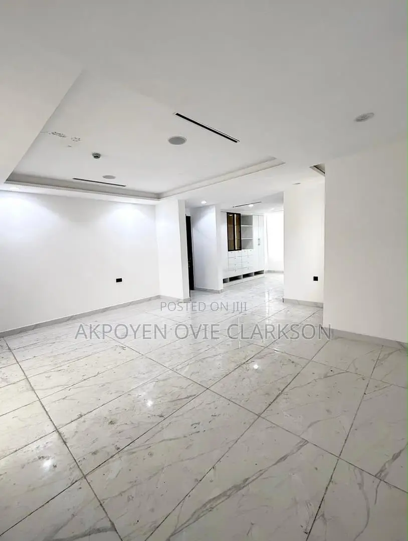 5bdrm Duplex in Guzape District for sale in Guzape District