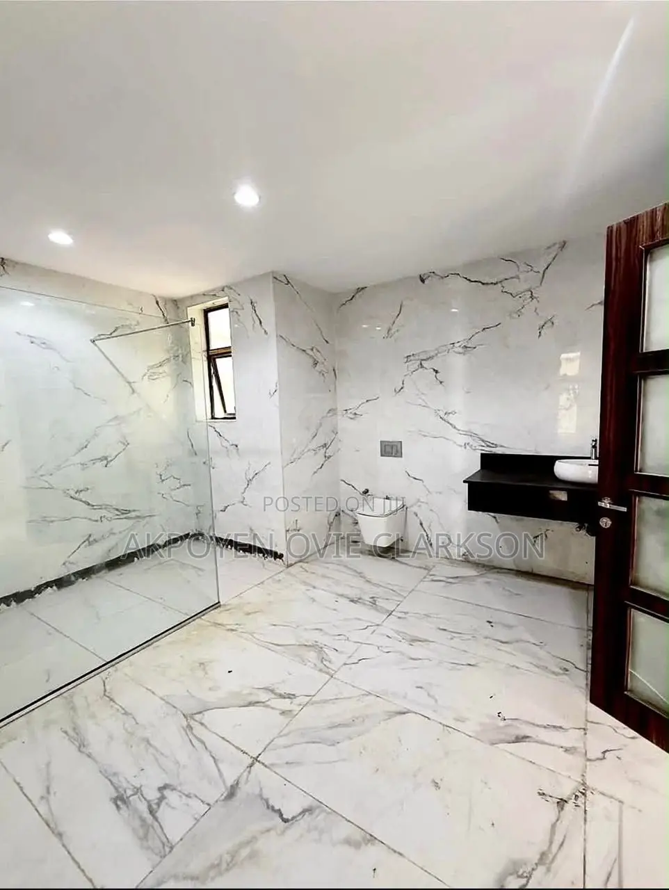 5bdrm Duplex in Guzape District for sale in Guzape District