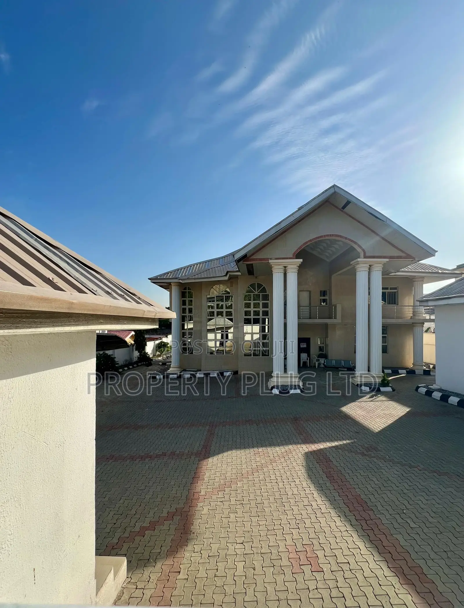 6bdrm Duplex in Maitama for sale in Maitama