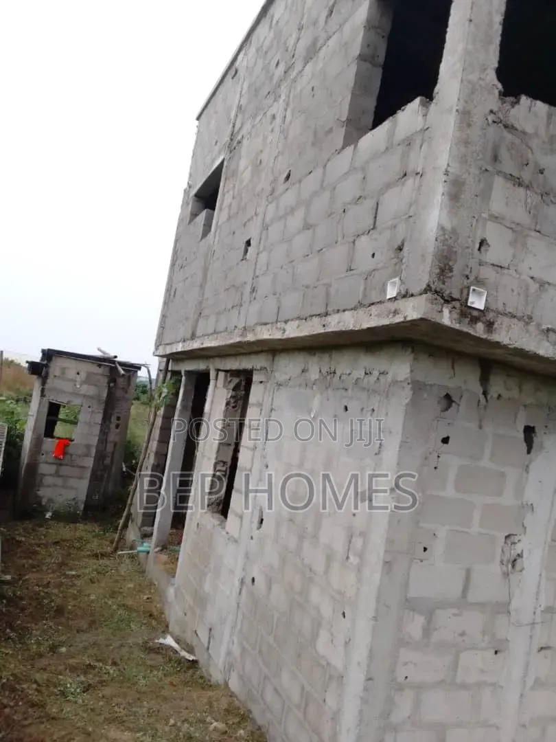4bdrm Duplex in Trillion Park Estate, Lekki Expressway for sale in Lekki Expressway