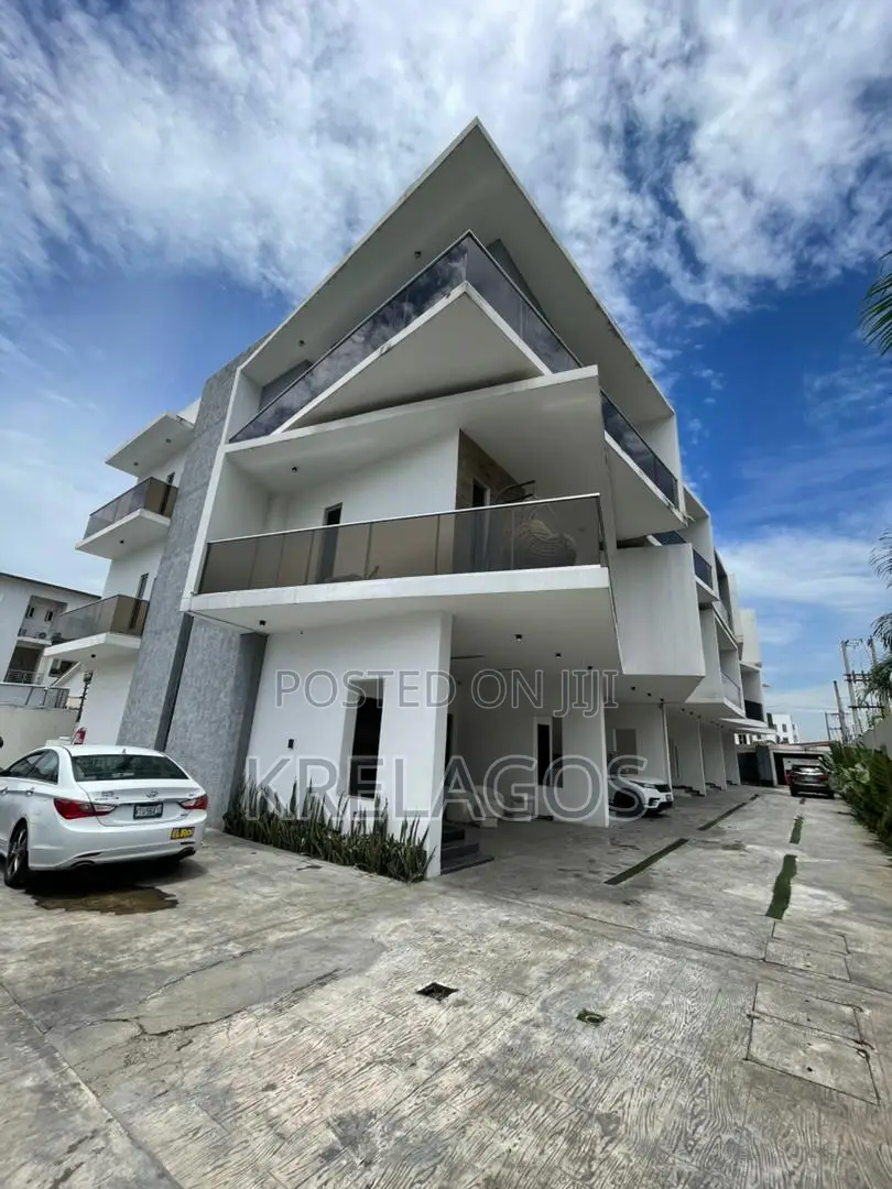 Furnished 4bdrm Duplex in Lekki Phase 1 for sale in Lekki Phase 1