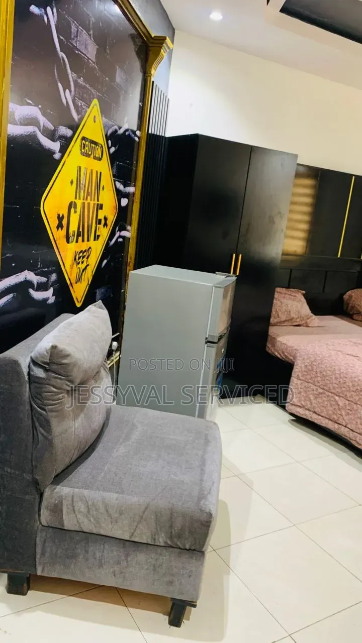Massive Single Room Studio Apartment With 24 Hours Electricity in Dawaki