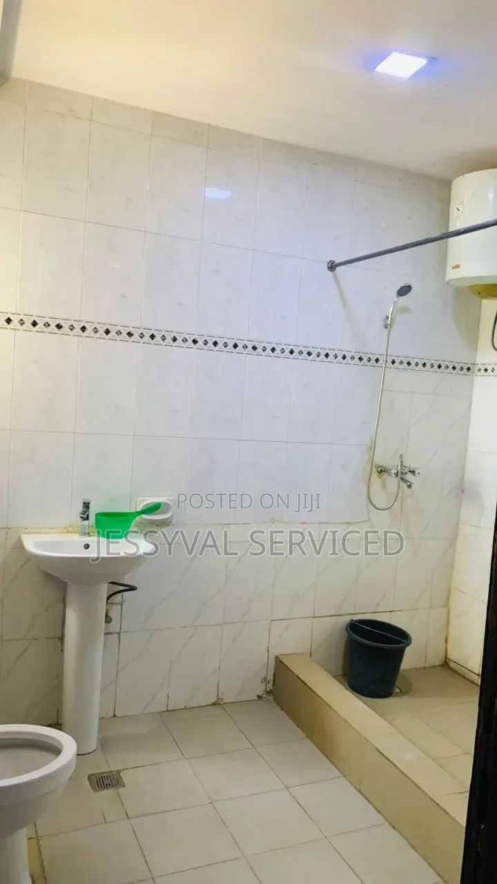 Massive Single Room Studio Apartment With 24 Hours Electricity in Dawaki