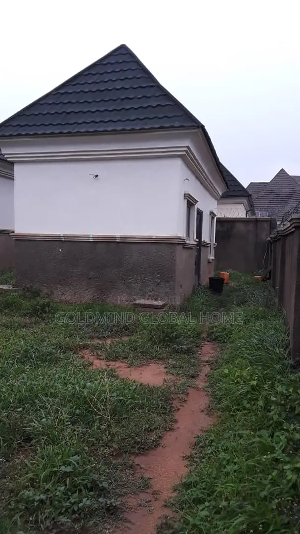 3bdrm Bungalow in Lugbe District., FHA for sale in FHA