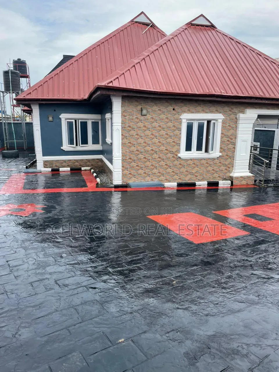 4bdrm Bungalow in Adeoje Estate, Akala Express for rent in Akala Express