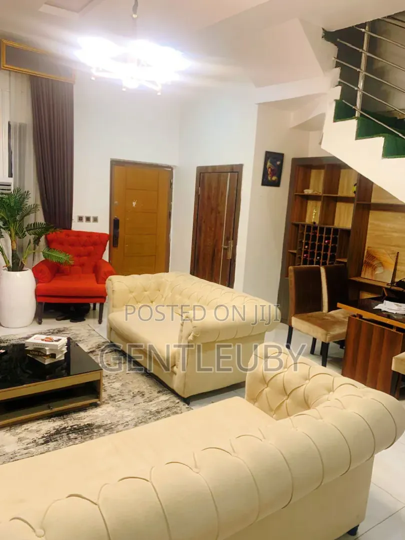 Furnished 4bdrm Duplex in Hrc Estate, Lekki Phase 2 for rent in Lekki Phase 2