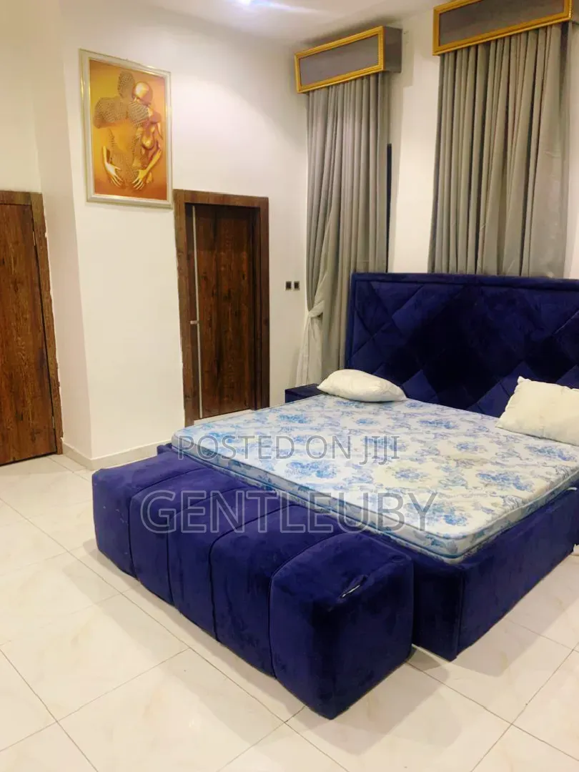 Furnished 4bdrm Duplex in Hrc Estate, Lekki Phase 2 for rent in Lekki Phase 2