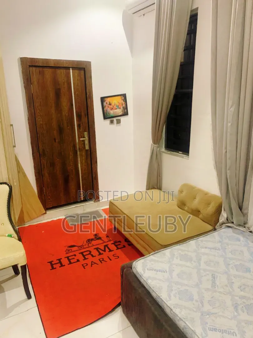 Furnished 4bdrm Duplex in Hrc Estate, Lekki Phase 2 for rent in Lekki Phase 2