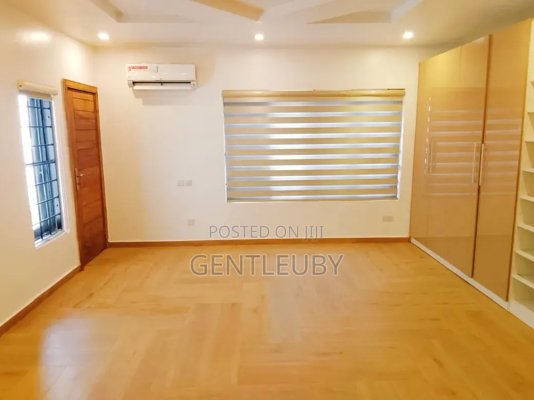 5bdrm Duplex in Kusanla, Lekki Phase 2 for rent in Lekki Phase 2