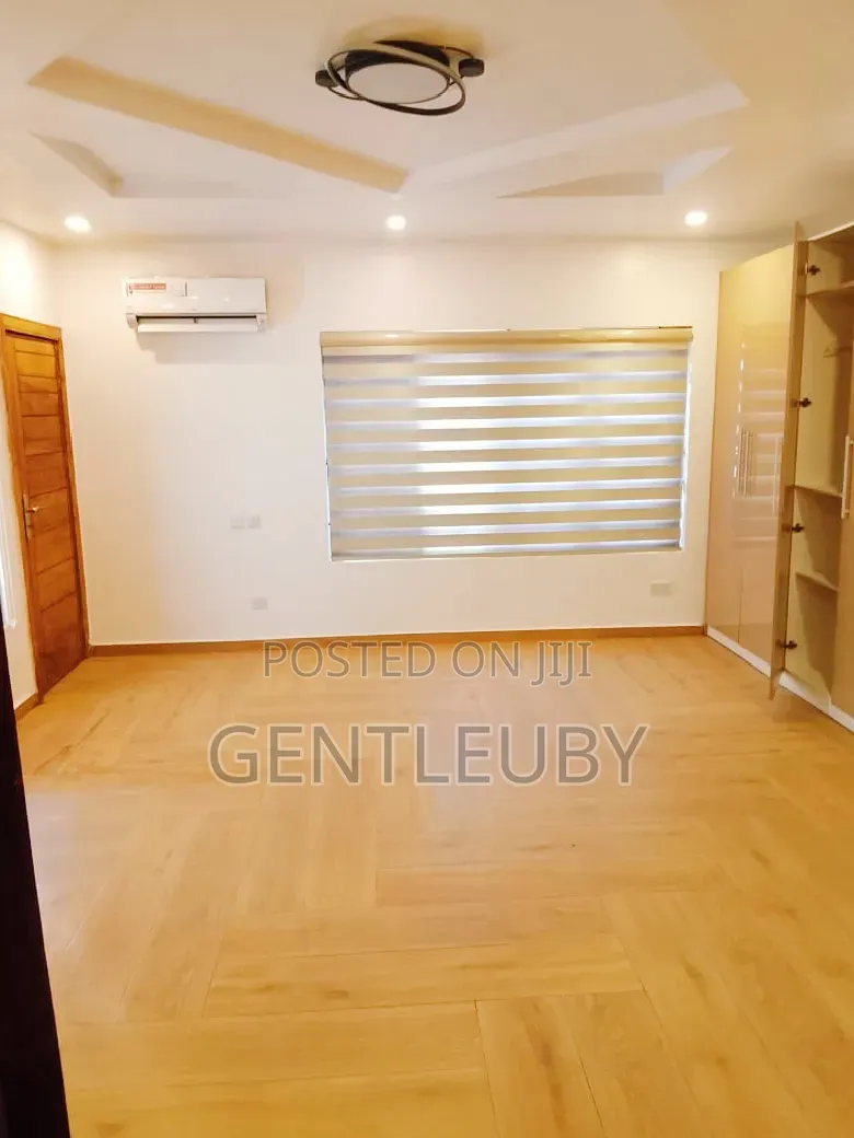 5bdrm Duplex in Kusanla, Lekki Phase 2 for rent in Lekki Phase 2