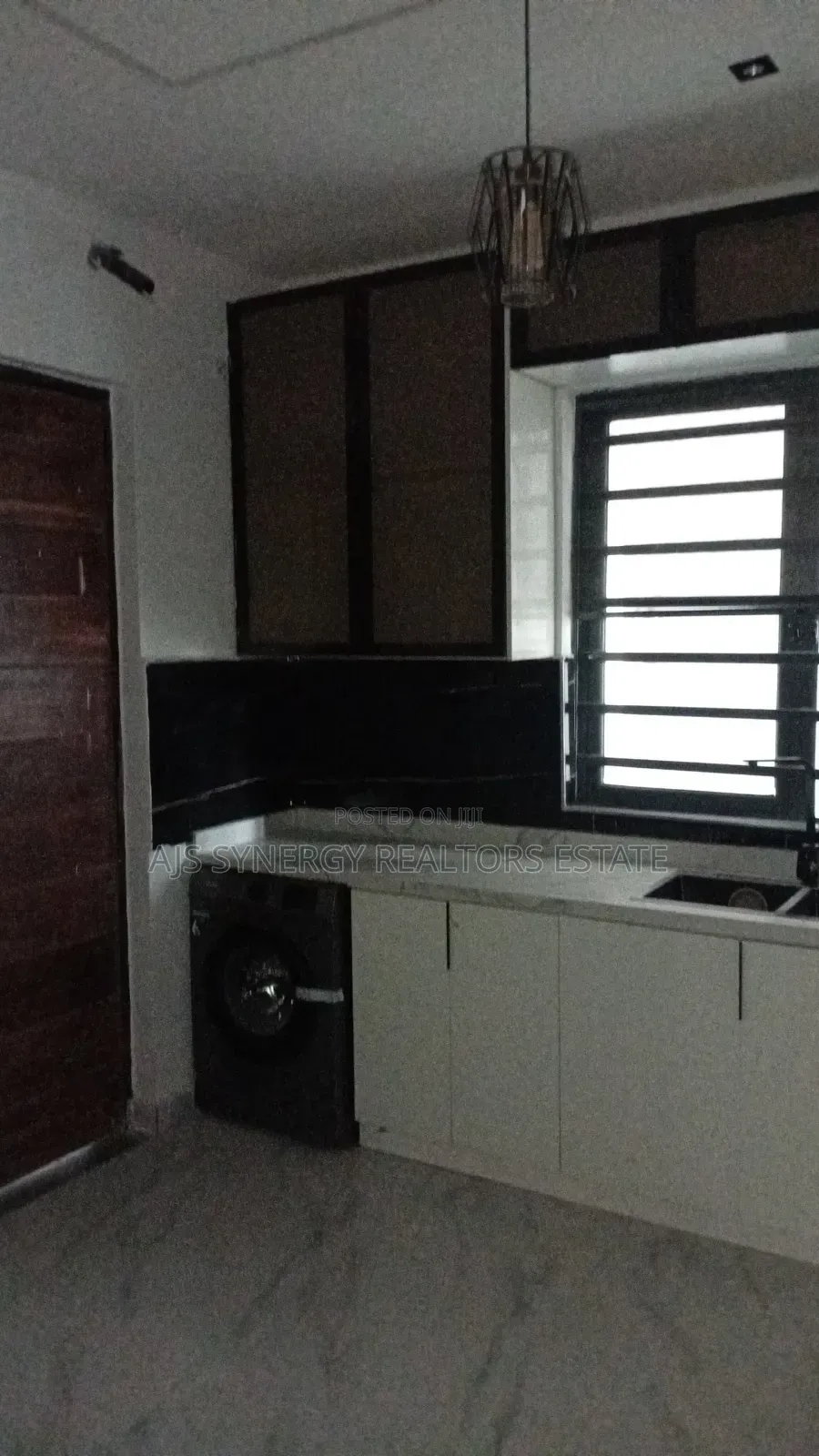 2bdrm Duplex in Chisco, Ikate for sale in Ikate