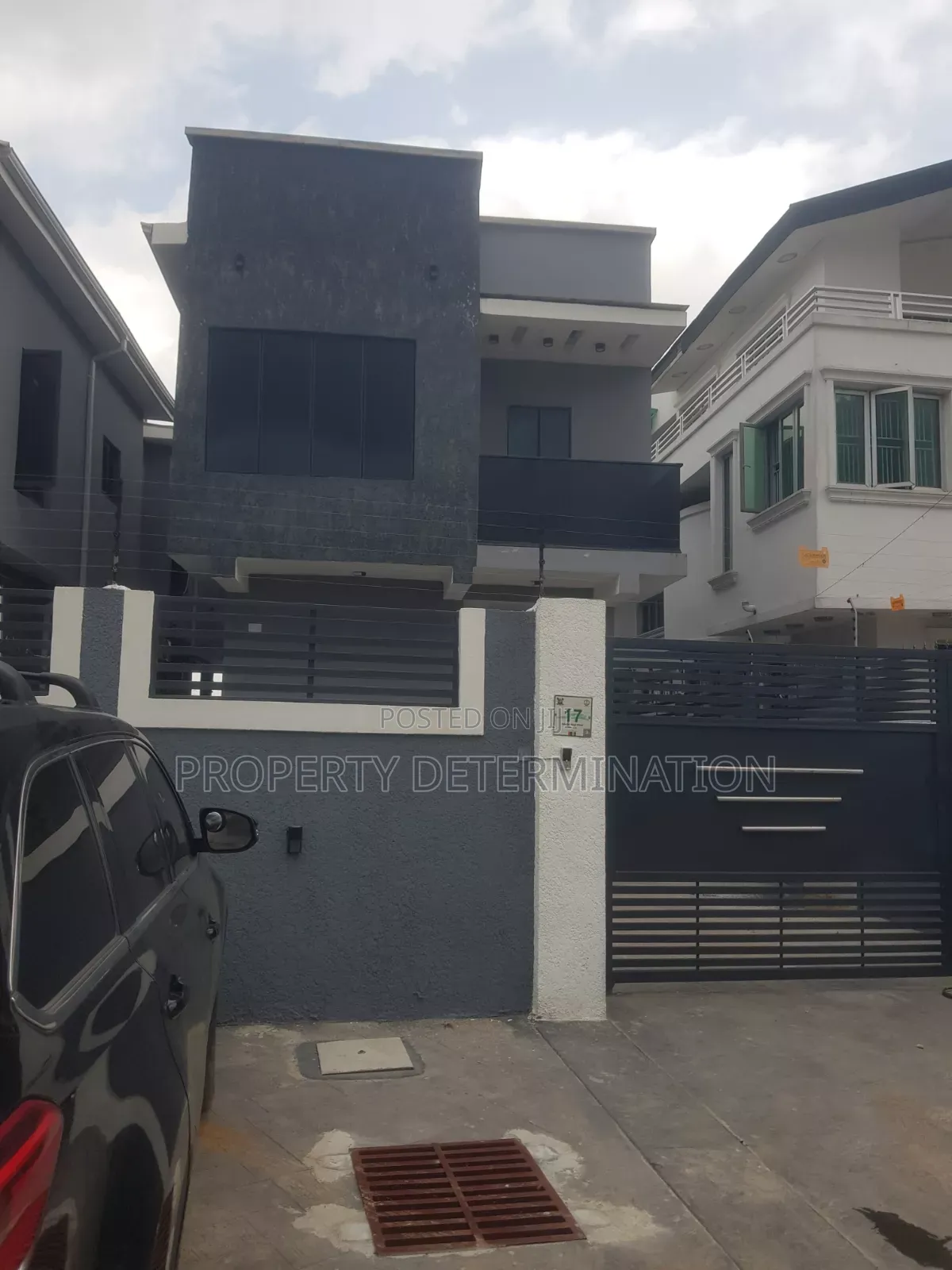 4bdrm Duplex in Omole Phase 1 for sale in Omole Phase 1