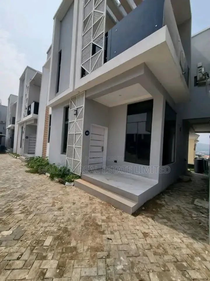 4bdrm Townhouse / Terrace in Asokoro for rent in Asokoro