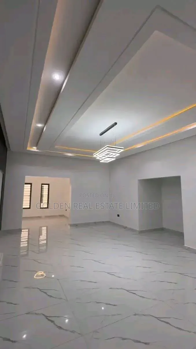 3bdrm Bungalow in Apo District Abuja for sale in Apo Resettlement