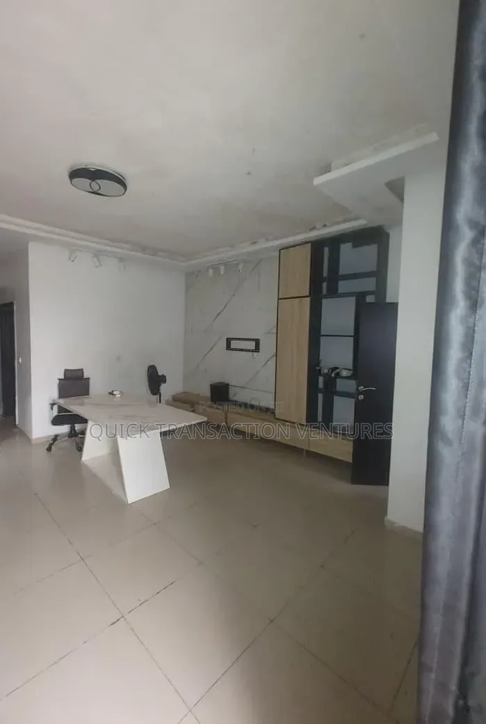 2bdrm Block of Flats in Lekki Phase 1 for rent in Lekki Phase 1