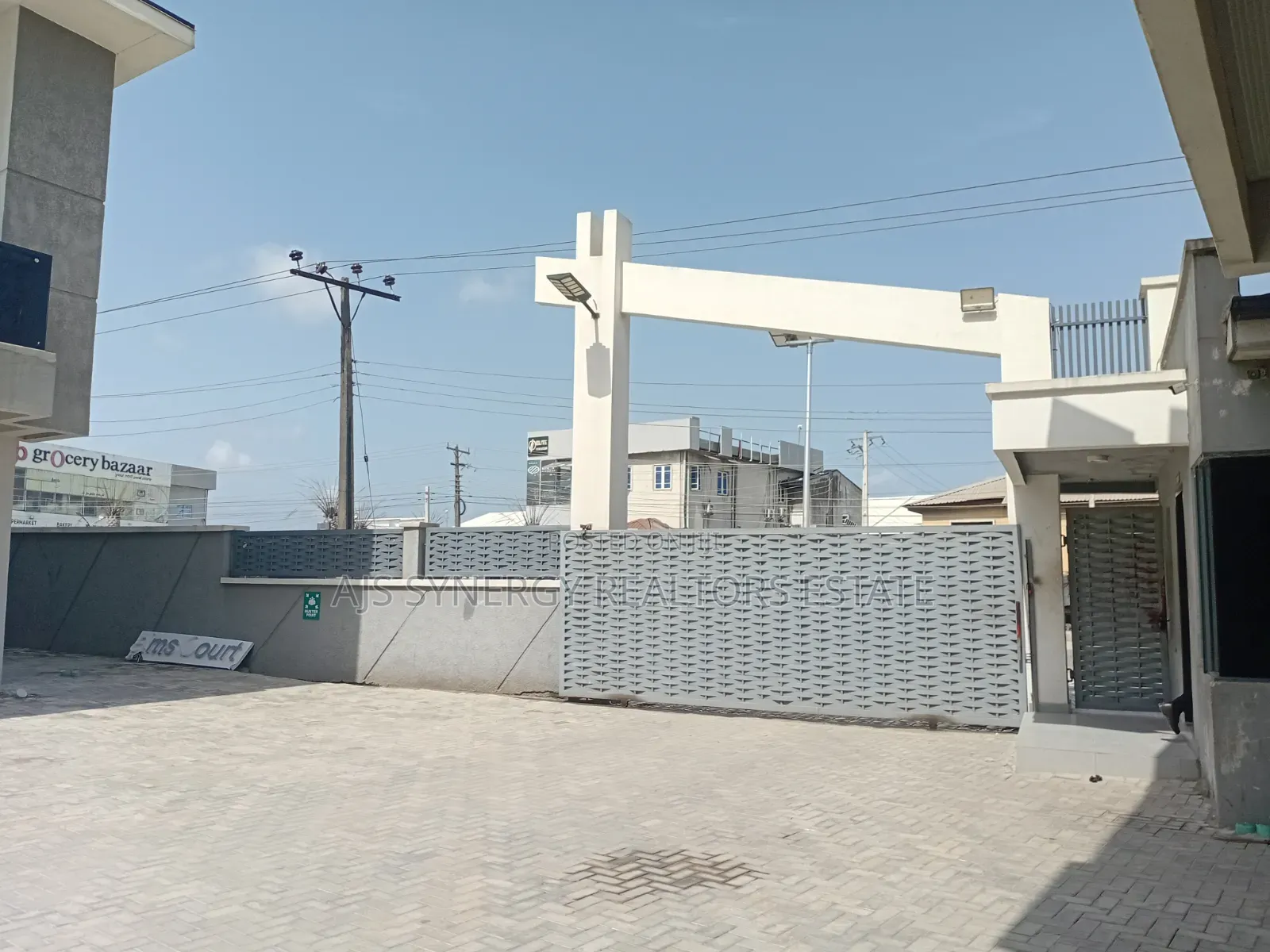 4bdrm Duplex in Royal Palm Court, Ado / Ajah for sale in Ado / Ajah