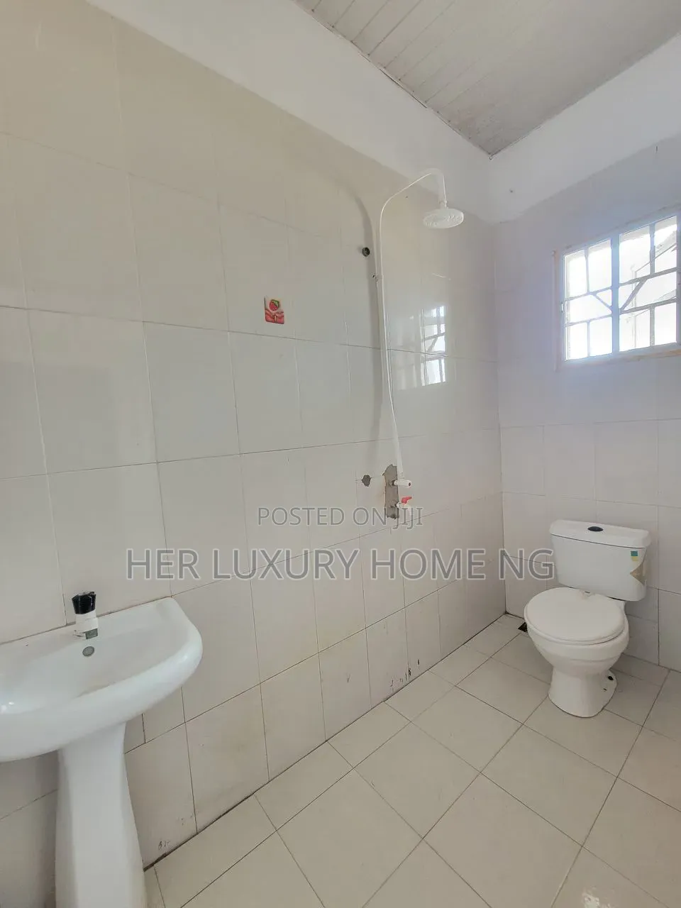 Studio Apartment in Greenvule Estate, Badore for rent in Badore