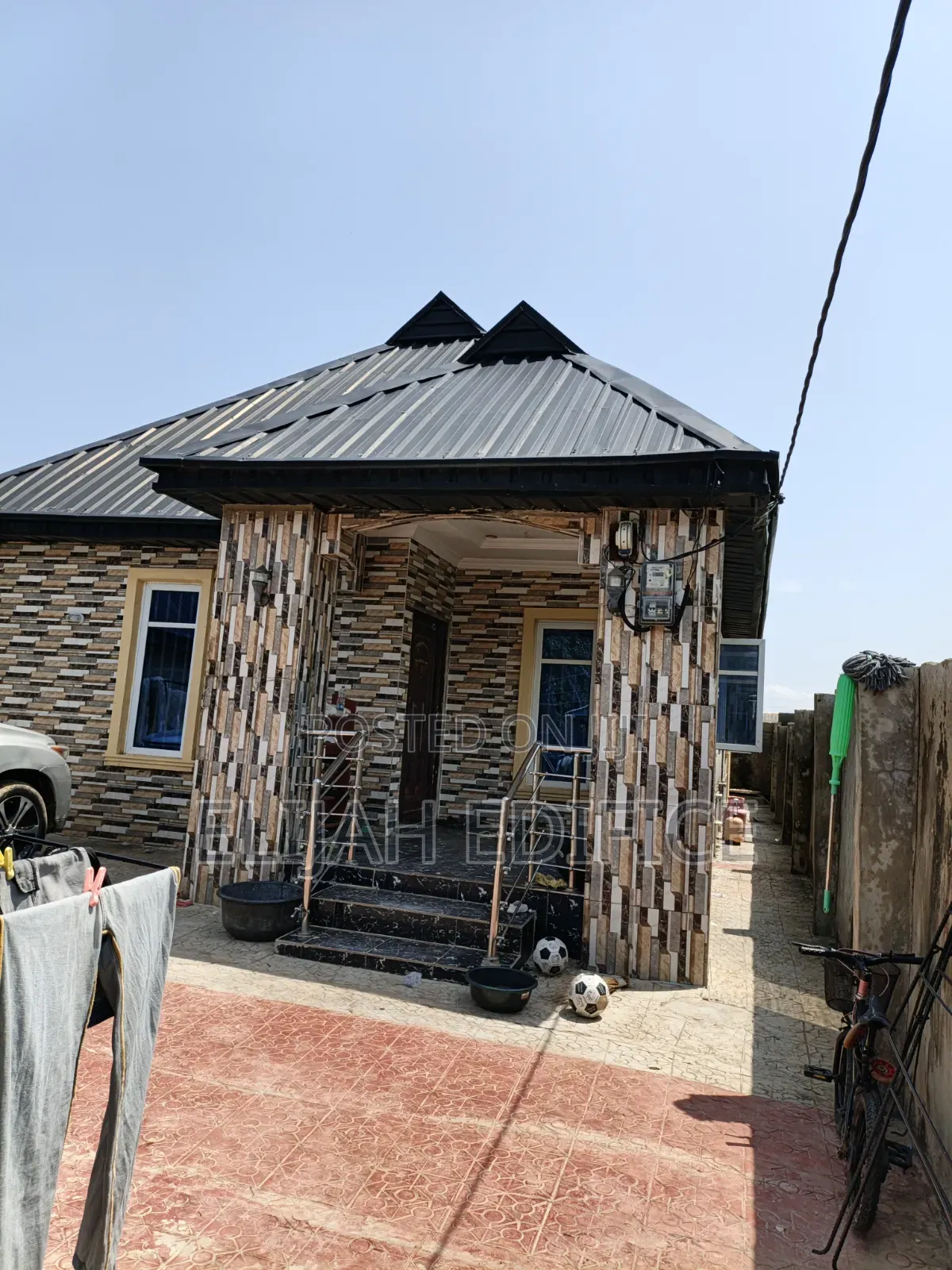 Furnished 3bdrm Bungalow in Oreta, Igbogbo for sale in Igbogbo