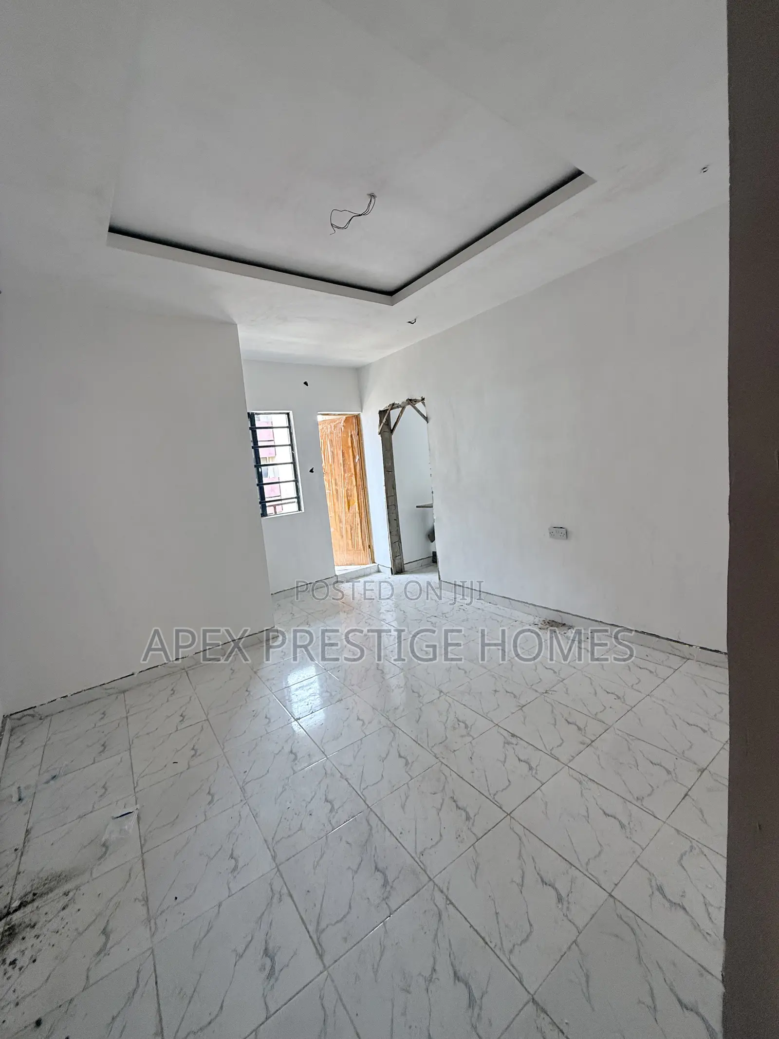 1bdrm Block of Flats in Off Pedro, Shomolu / Shomolu for sale in Shomolu / Shomolu