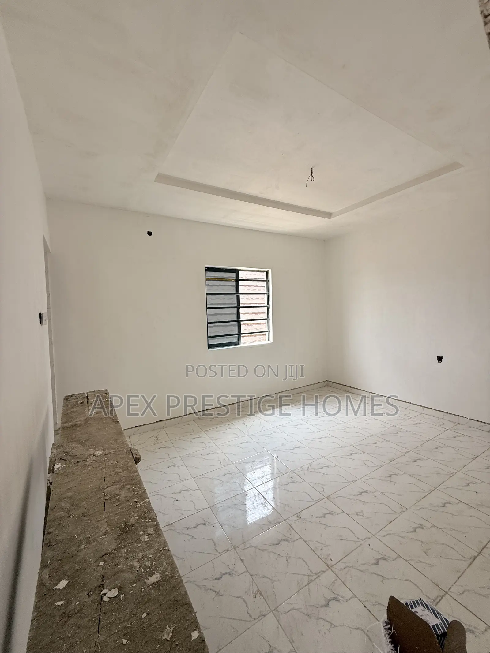 1bdrm Block of Flats in Off Pedro, Shomolu / Shomolu for sale in Shomolu / Shomolu