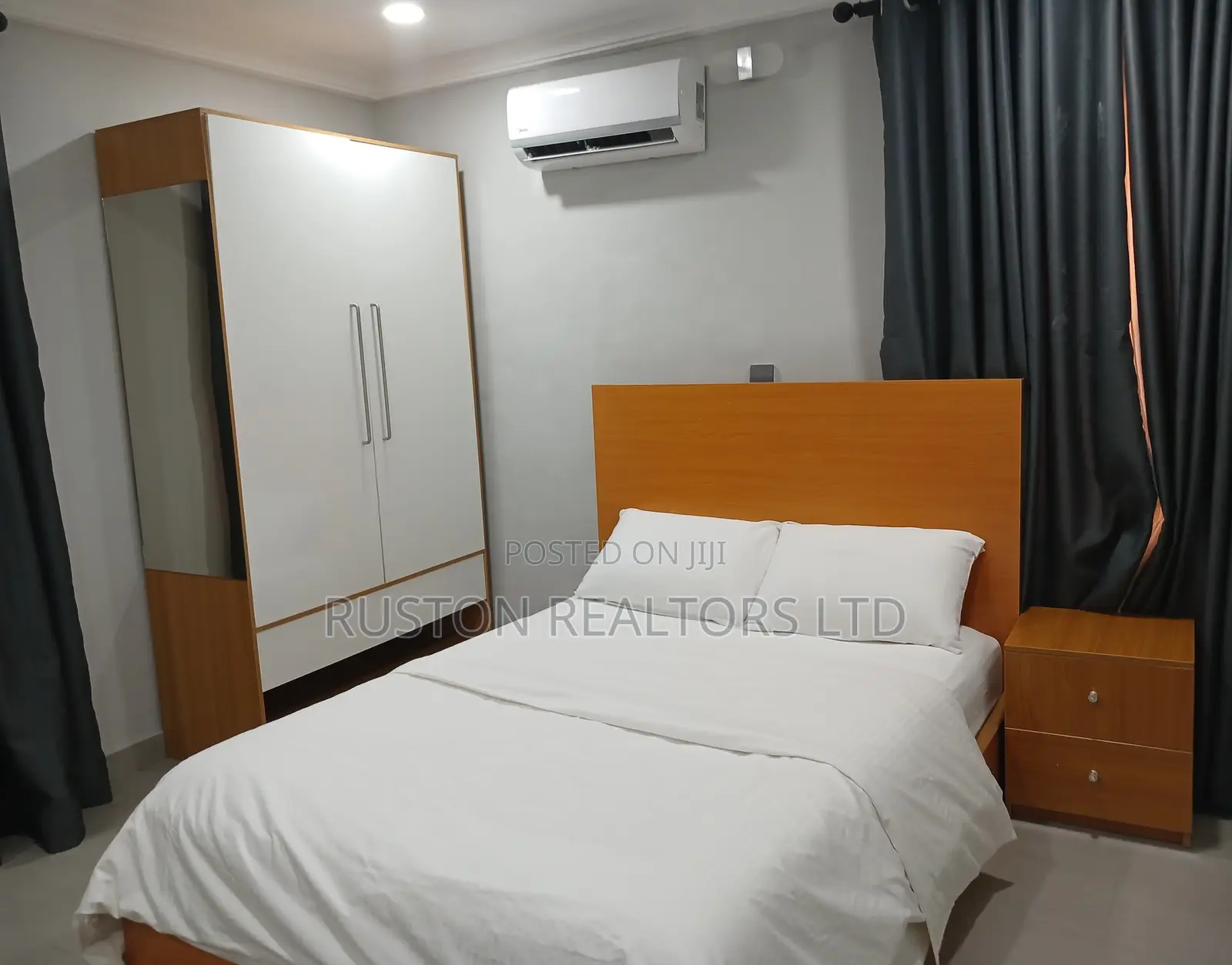 Furnished 13bdrm Duplex in Old Bodija for sale in Old Bodija