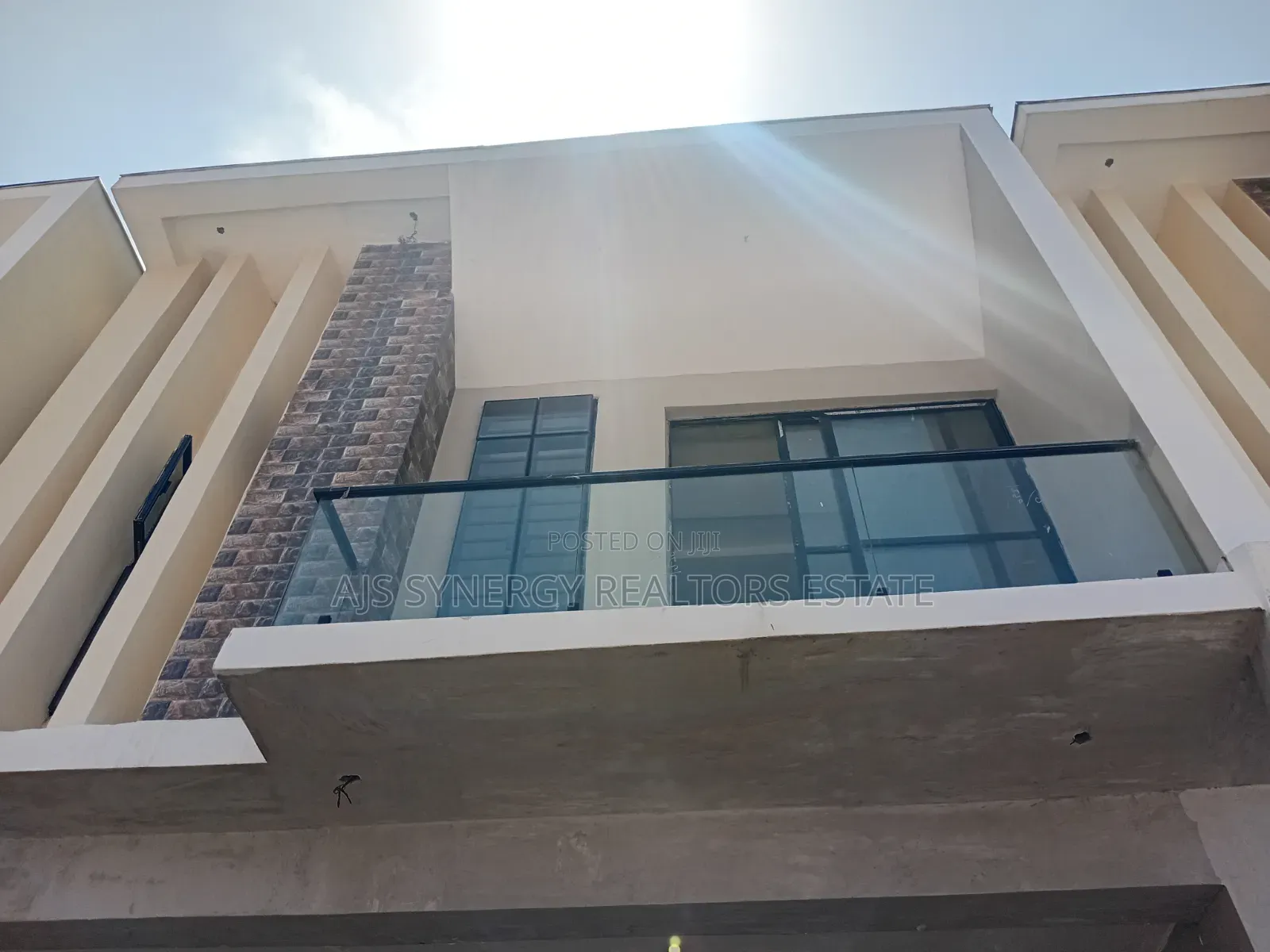 4bdrm Apartment in Thomas Estate for sale in Thomas Estate