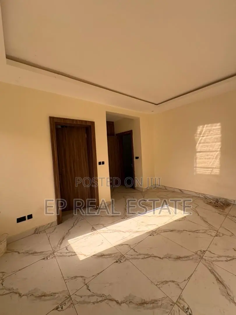 4bdrm Duplex in Maitama for sale in Maitama