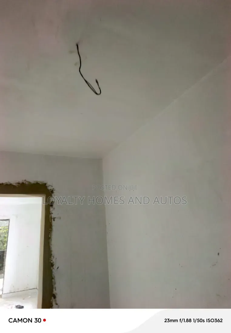 5bdrm Duplex in Adeniyi Jones for sale in Adeniyi Jones