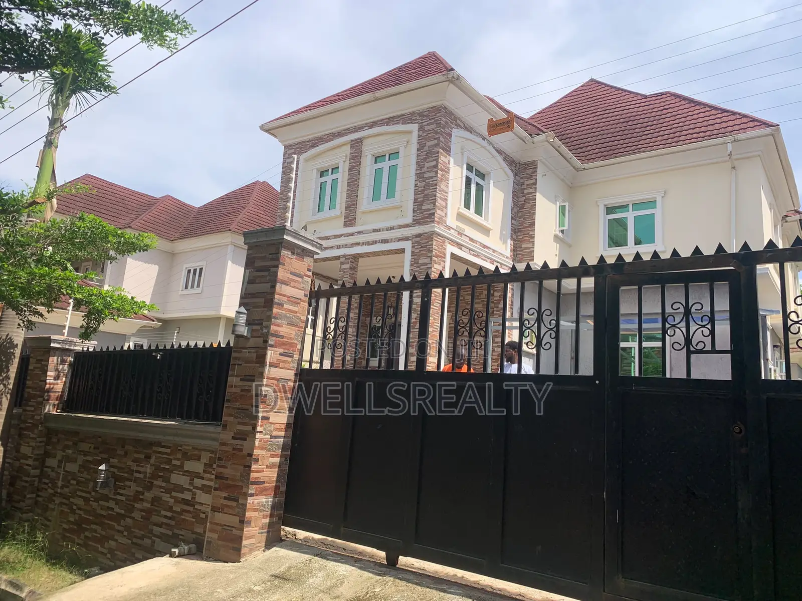 4bdrm Duplex in Fynestone Estate, Life Camp for sale in Life Camp