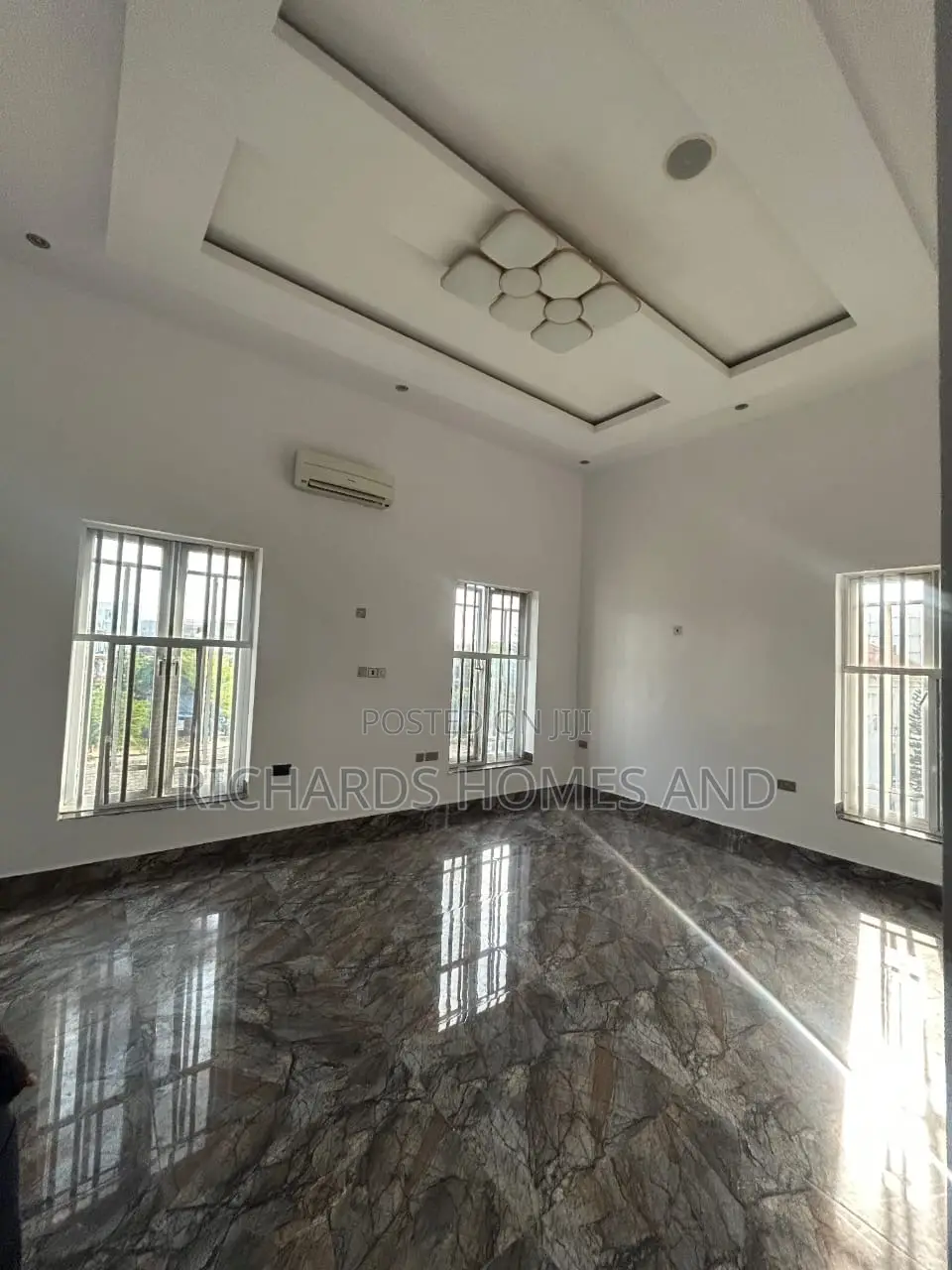 3bdrm Apartment in Banana Island for rent in Banana Island