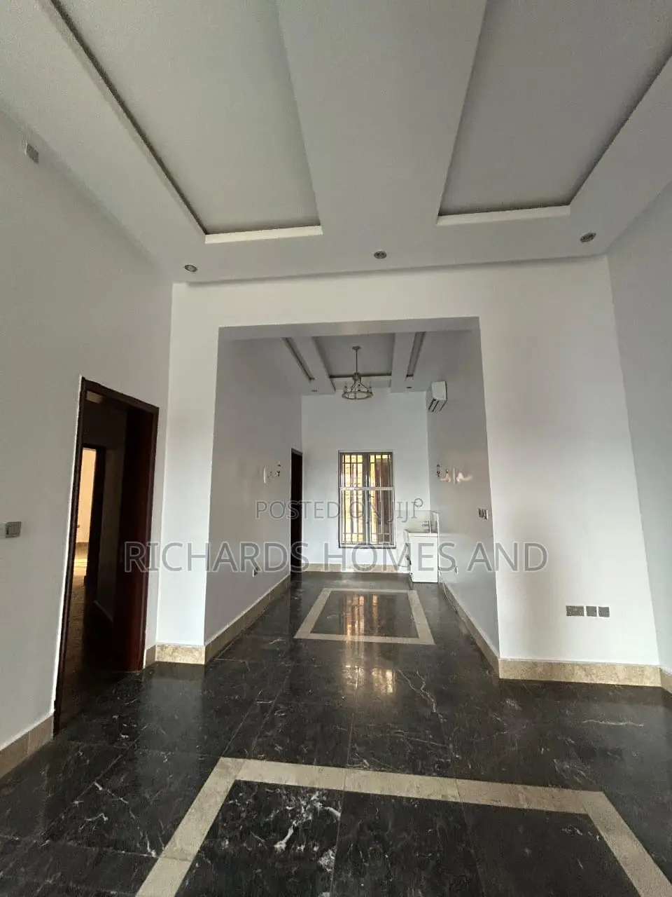 3bdrm Apartment in Banana Island for rent in Banana Island