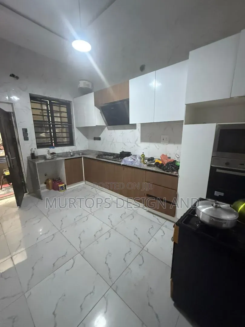 Mini Flat in Lekki Phase 2 for rent in Lekki Phase 2
