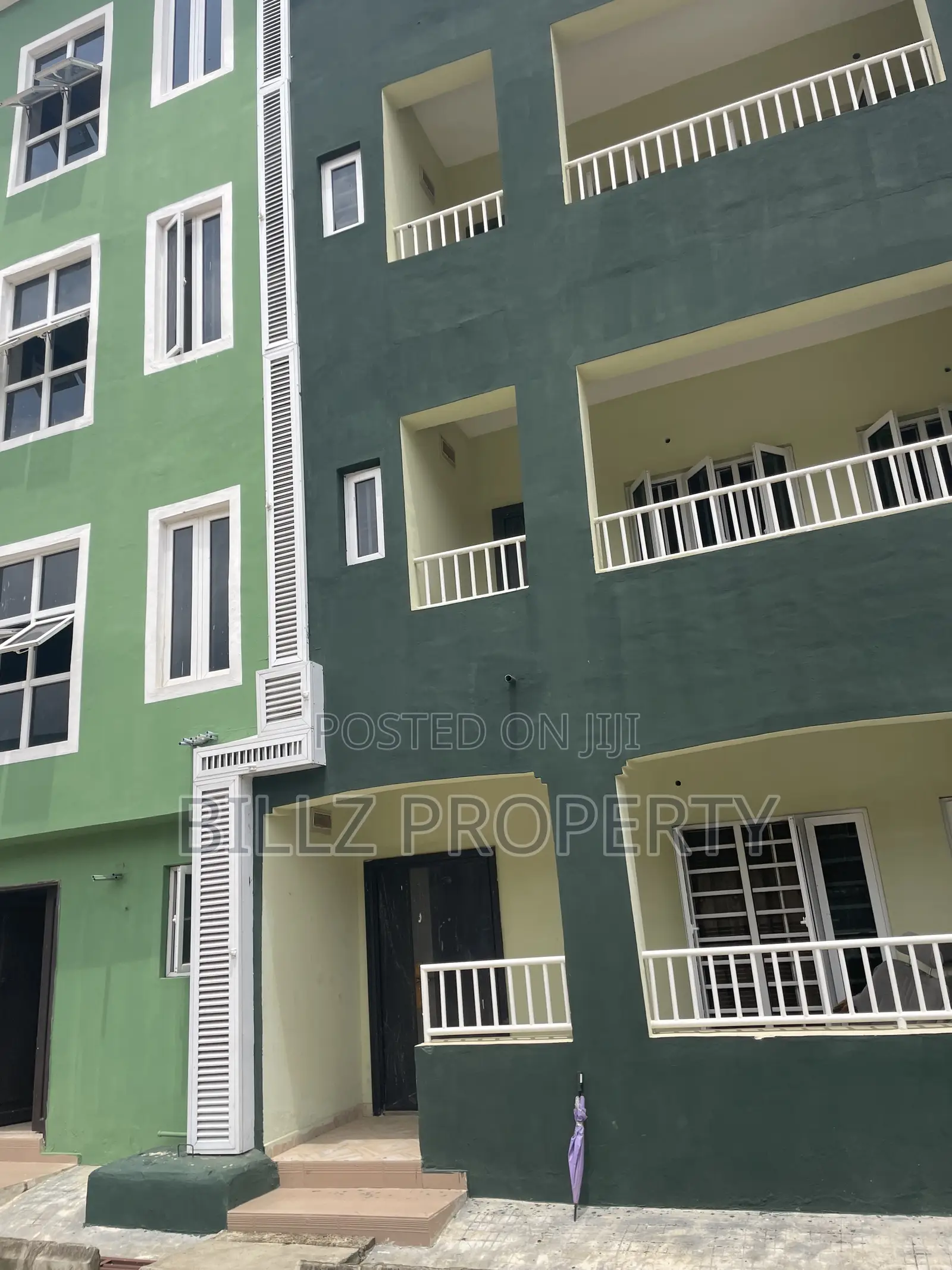 3bdrm Apartment in Jubilee Estate, Abule Egba for rent in Abule Egba