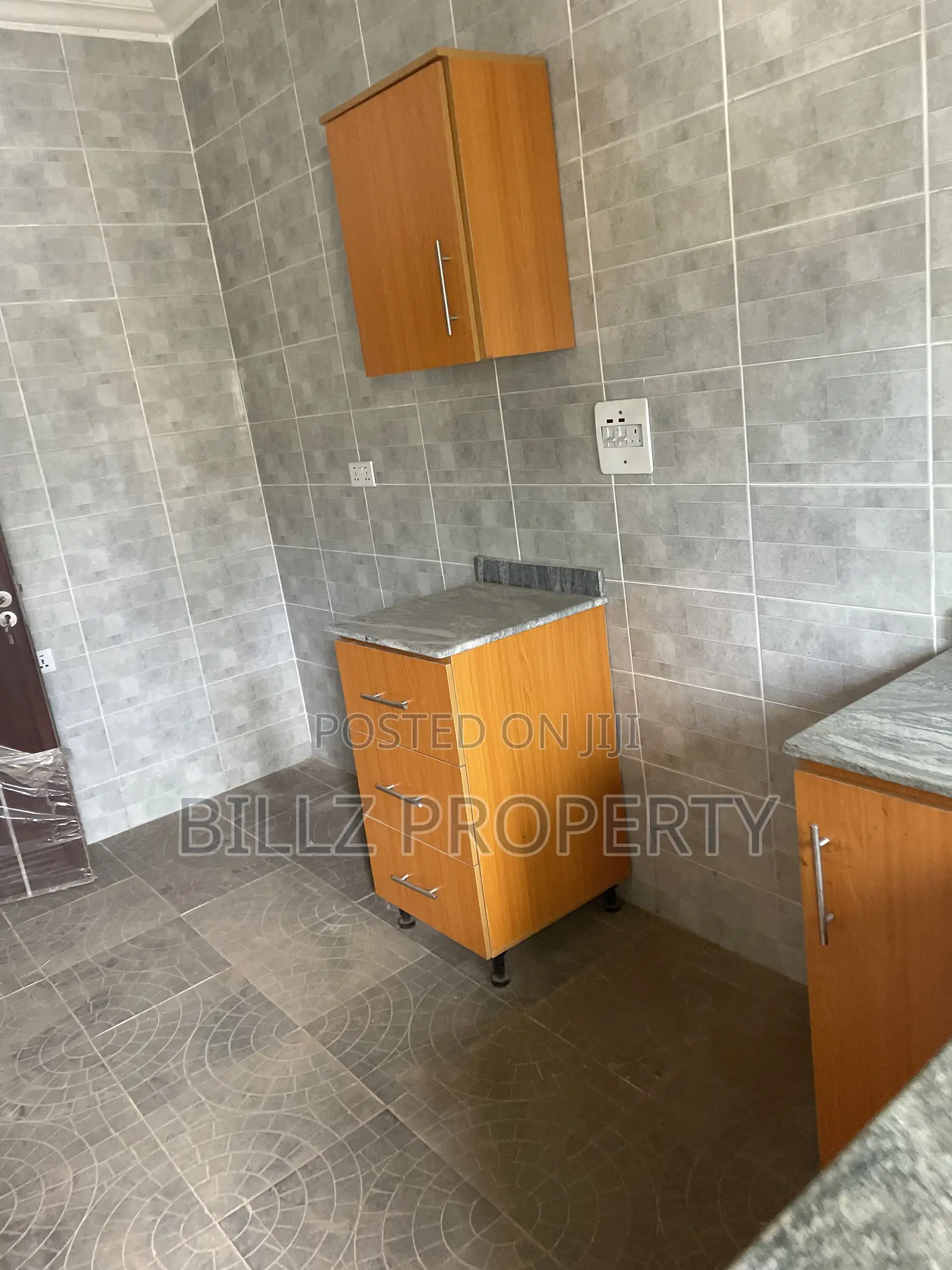 3bdrm Apartment in Jubilee Estate, Abule Egba for rent in Abule Egba