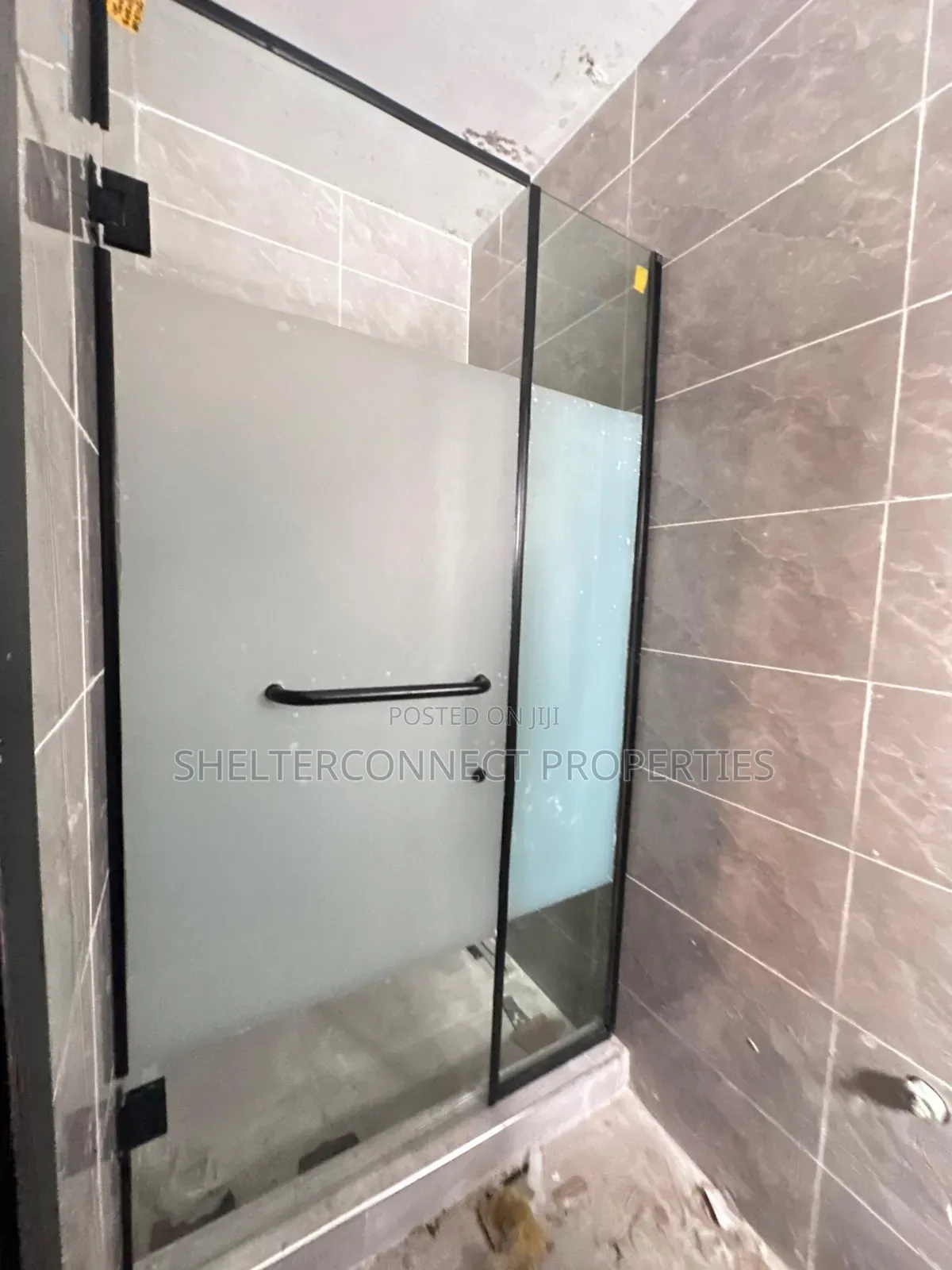 2bdrm Apartment in Chevron for rent in Chevron