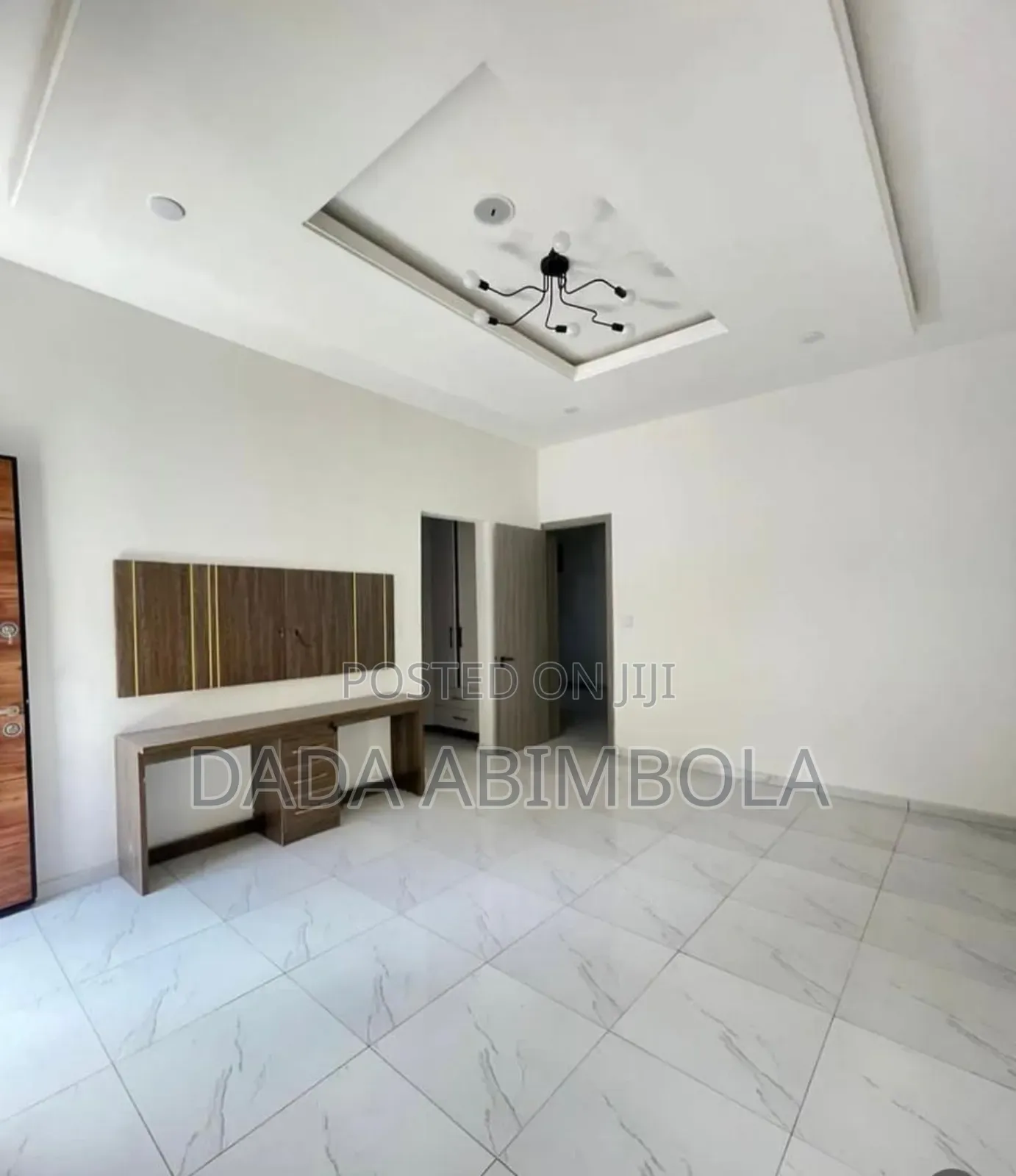 5bdrm Duplex in Ikate for sale in Ikate