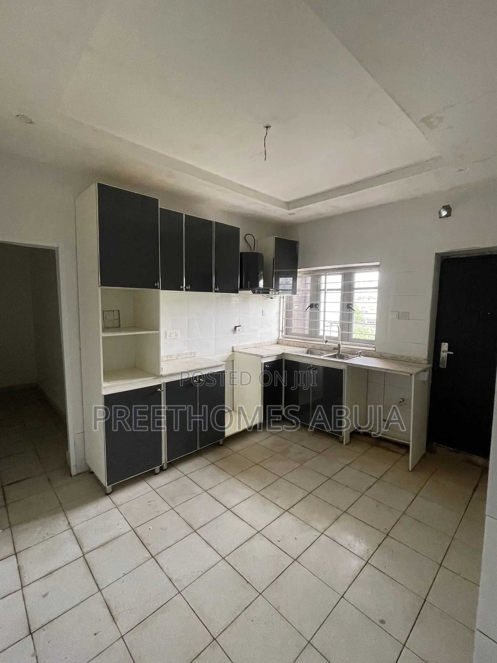 3bdrm Apartment in Near Coza Church, Guzape District for rent in Guzape District