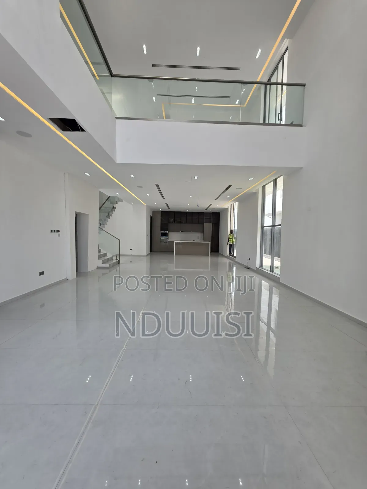 5bdrm Duplex in Parkview Estate for sale in Parkview Estate