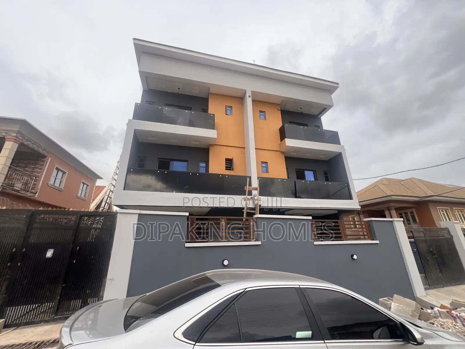 Furnished 4bdrm Duplex in Ogba GRA for sale in Ogba GRA