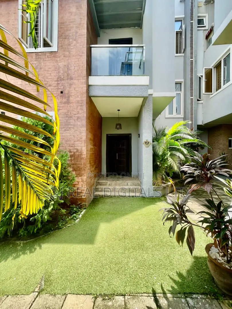 4bdrm Duplex in Jahi for sale in Jahi