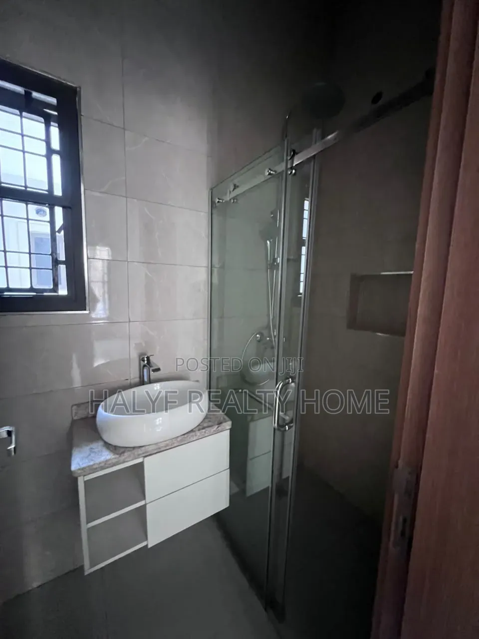 4bdrm Townhouse / Terrace in Jahi for rent in Jahi