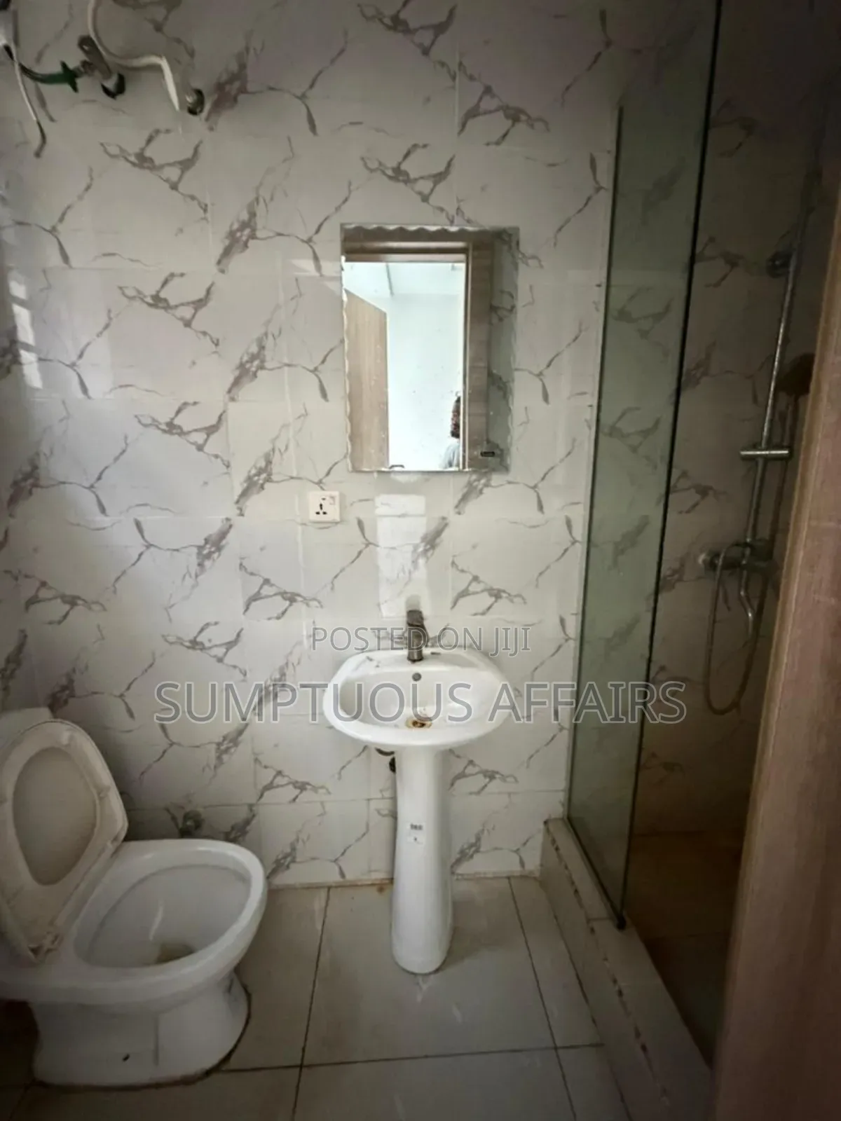 1bdrm Shared Apartment in Orchid Road, Lekki for rent in Lekki