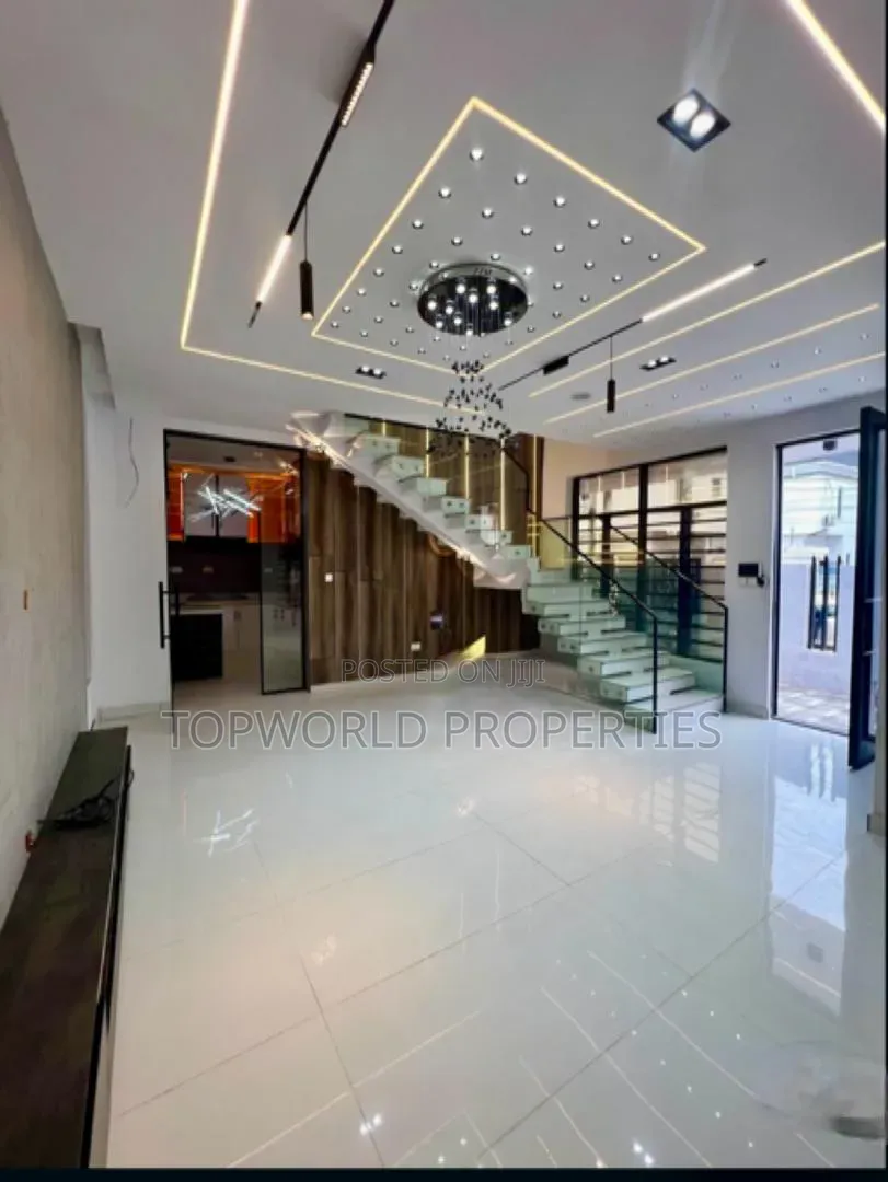 4bdrm Duplex in Ikota Lekki for sale in Ikota