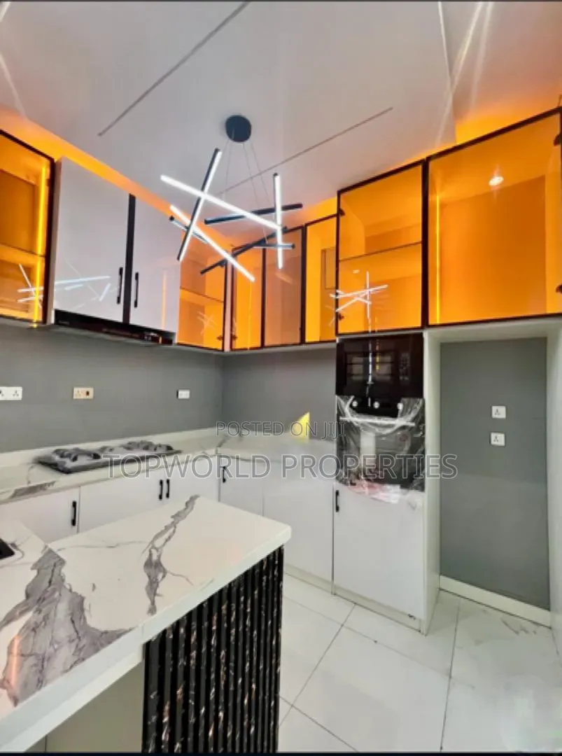 4bdrm Duplex in Ikota Lekki for sale in Ikota