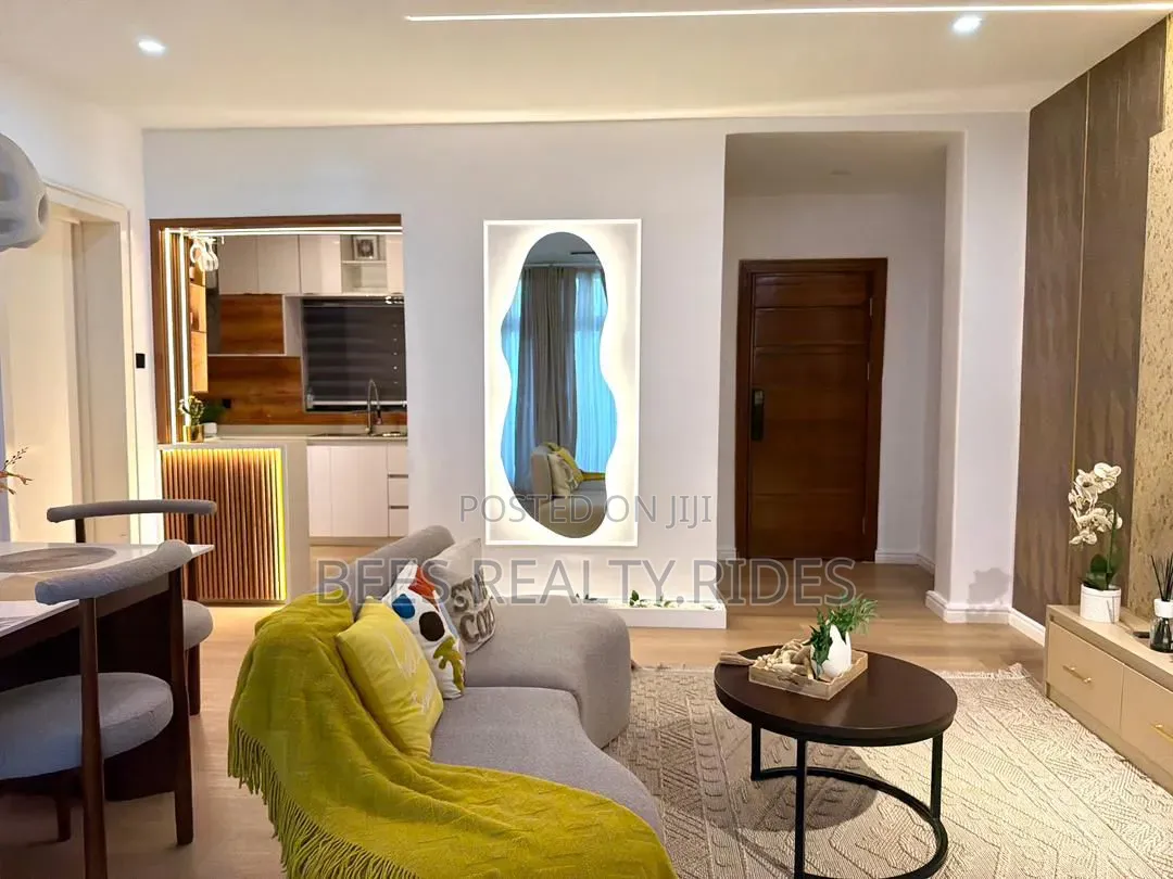Brand New 1 Bedroom With a Pool, Ps5, Balcony a Washing Machine in Lekki Phase 1