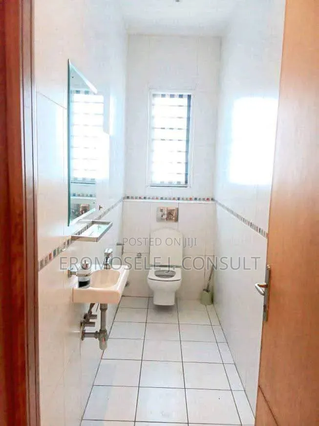 2bdrm Apartment in Banana Island for rent in Banana Island